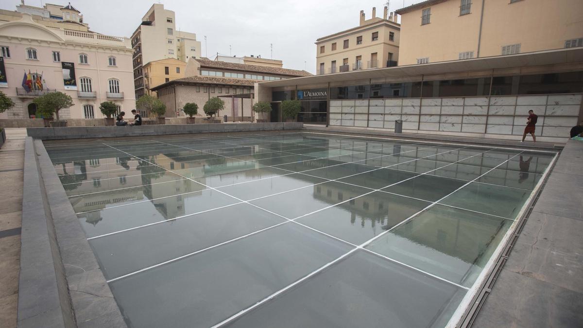 La plaza arqueológica de la Almoina y su lucernario-lámina de agua