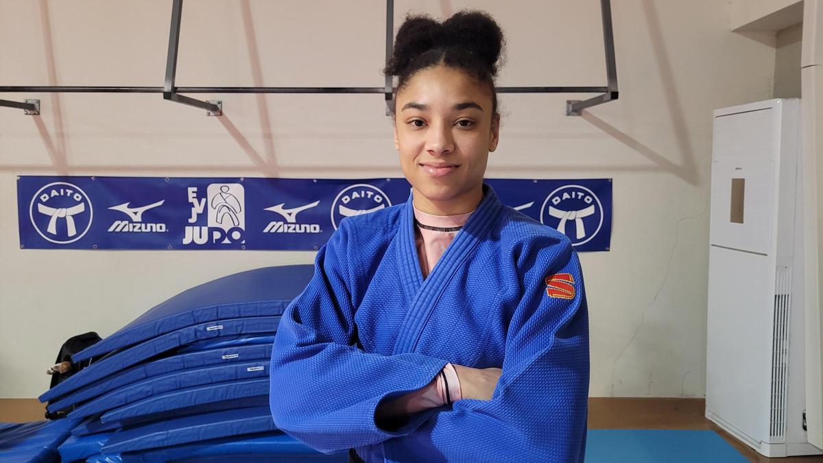 Ariela Sánchez recupera la sonrisa gracias al judo valenciano.