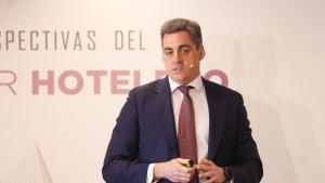El socio responsable de Turismo, Transporte y Logística en PwC España, José Manuel Fernández Terán, durante la presentación del Smart Observatory y tendencias del sector hotelero.
