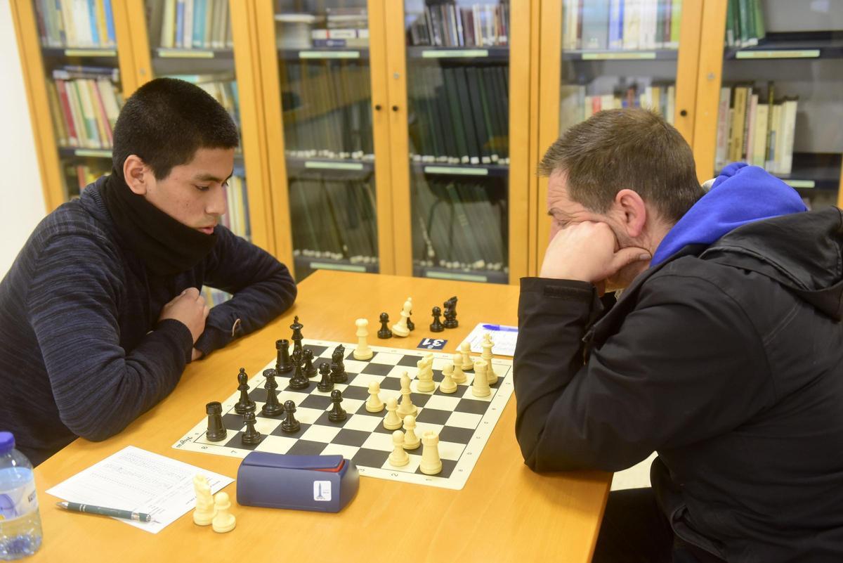 Torneo de ajedrez en la Escuela de Relaciones Laborales de A Coruña