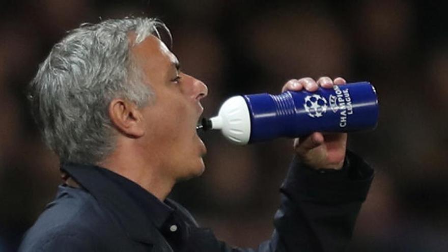 ¿Se burla Mourinho de la prensa?