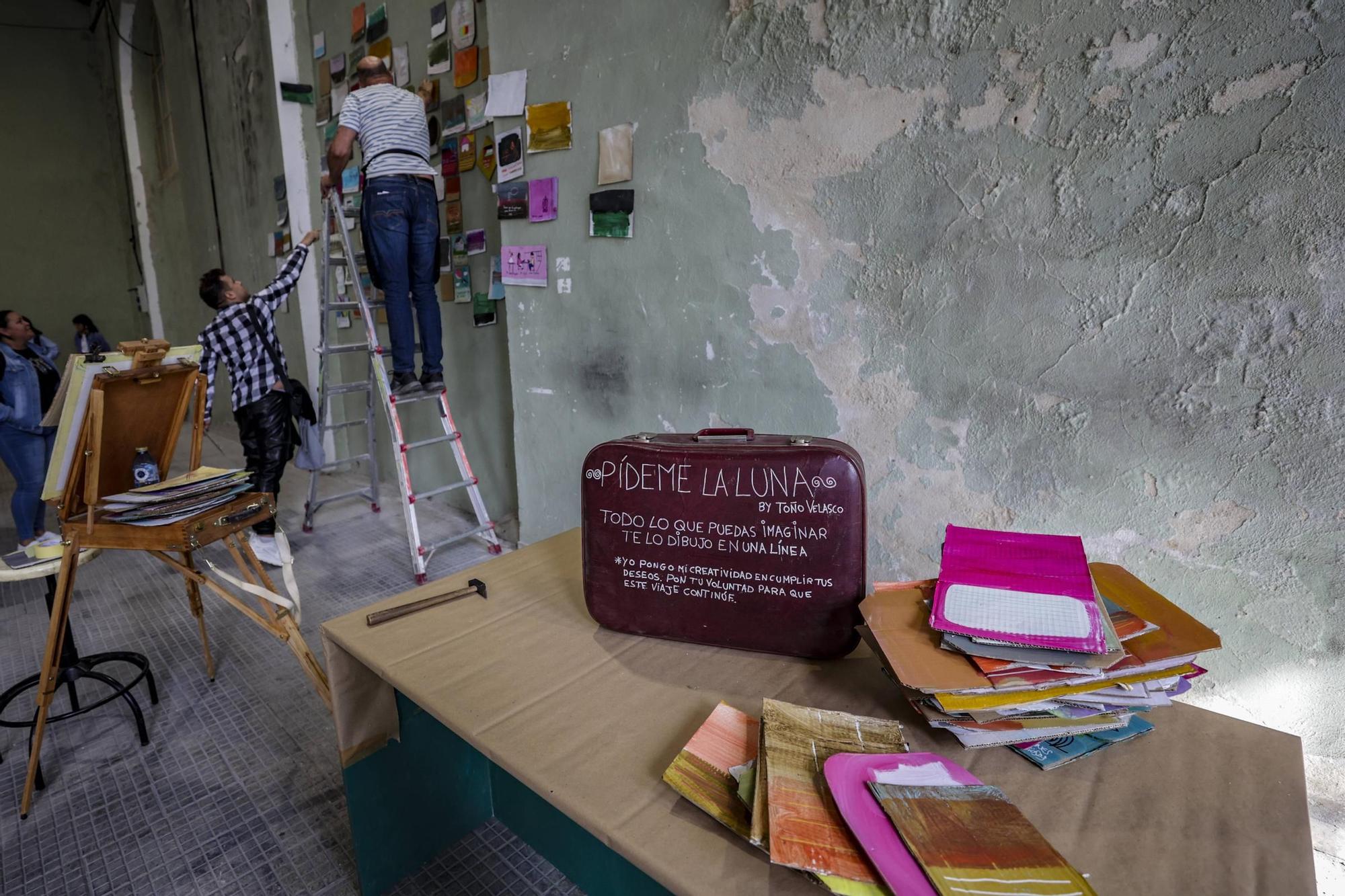 Una casa, un coche o un cordero: los deseos de los hombres y las mujeres que han llegado a Asturias huyendo de sus hogares