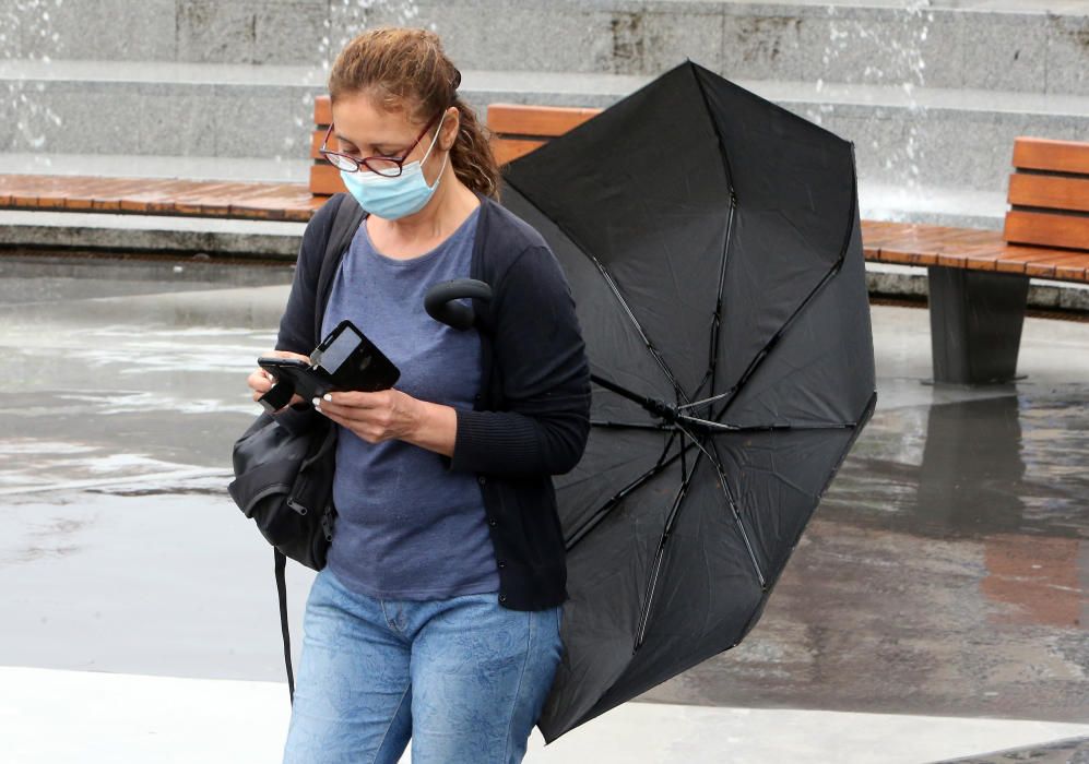 La lluvia volvió a toda Galicia después de un mes sin precipitacione