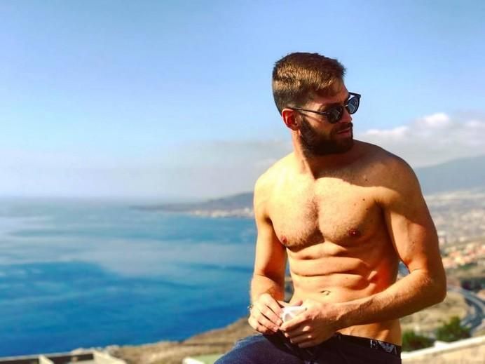 El tinerfeño Ricardo Tacoronte, el gay más guapo de España