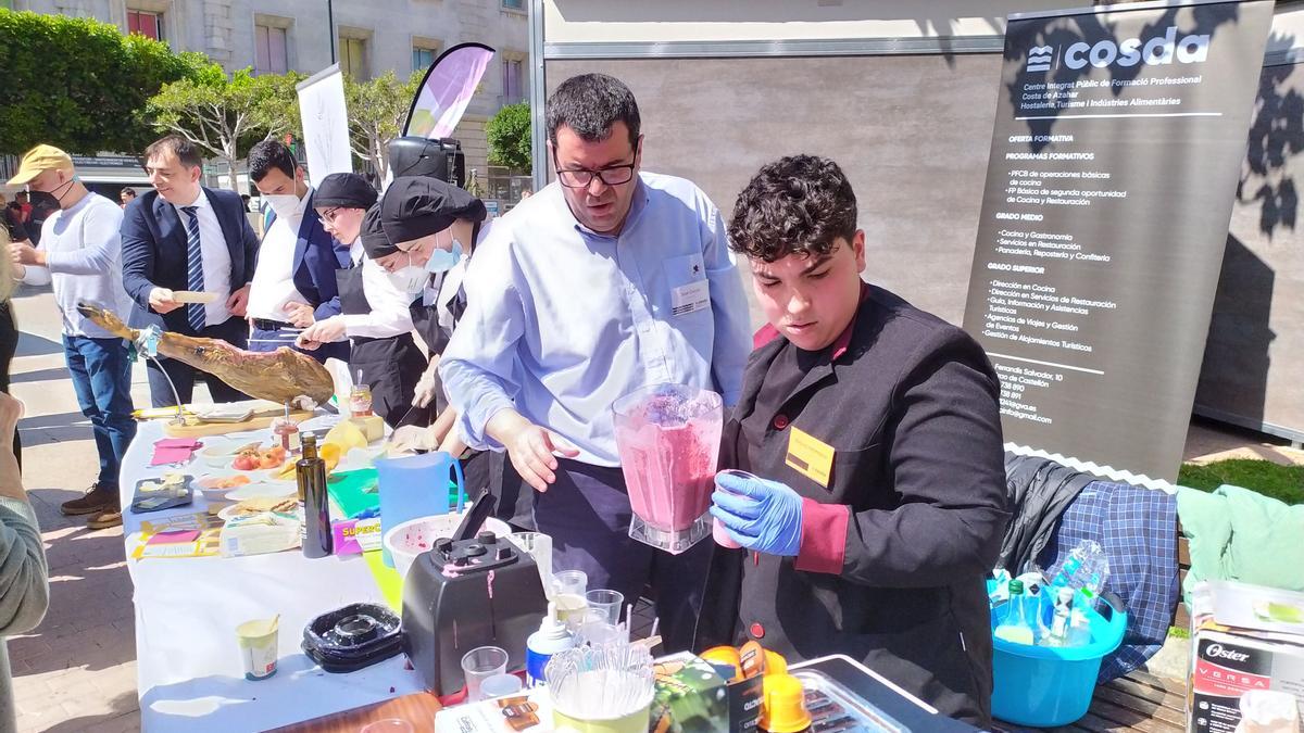 Demostración del centro integrado de FP de Hostelería, Alojamiento e Industrias Alimentarias