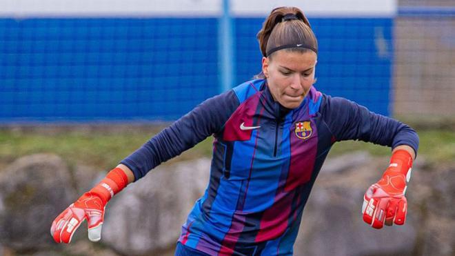 Nota: 6 - Gemma Font ha vivido su temporada con más partidos ante las rotaciones que ha habido en la portería azulgrana por decisión técnica y lesiones. Tres partidos para la canterana, que nunca ha dejado de buscar su oportunidad. PJ: 3. Minutos: 213. Goles encajados: 0