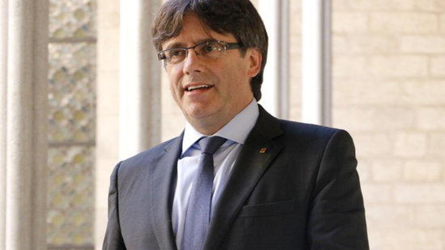 Puigdemont convoca per dilluns a la tarda tots els partits favorables al referèndum