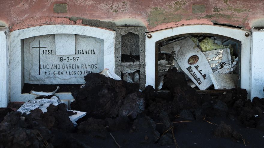 El cementerio de Las Manchas resurge tras el volcán de La Palma