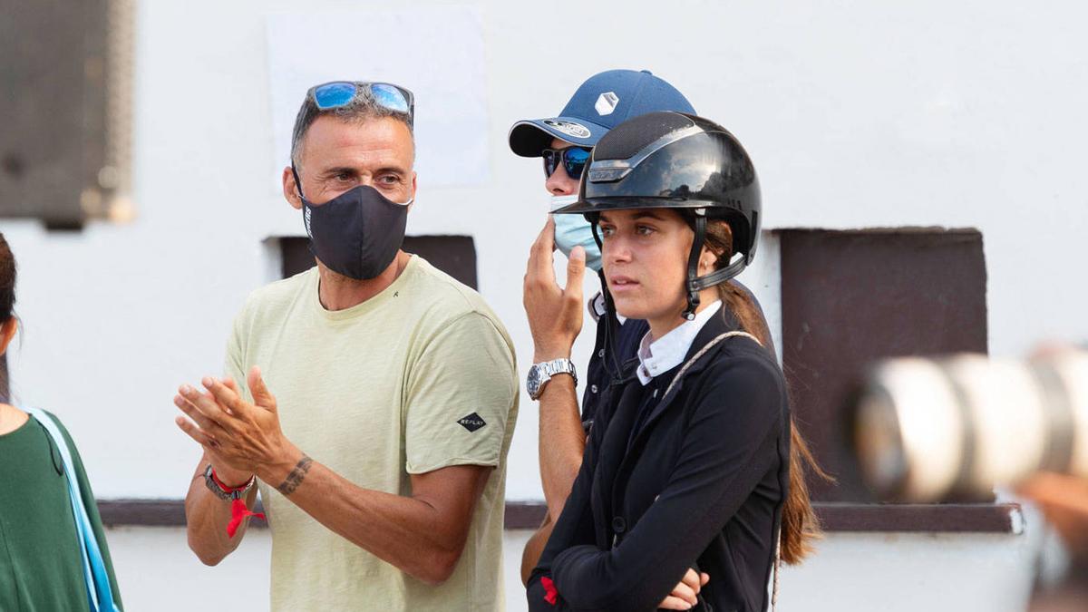 Luis Enrique es un fan de su hija Sira, a la que sigue cuando compite