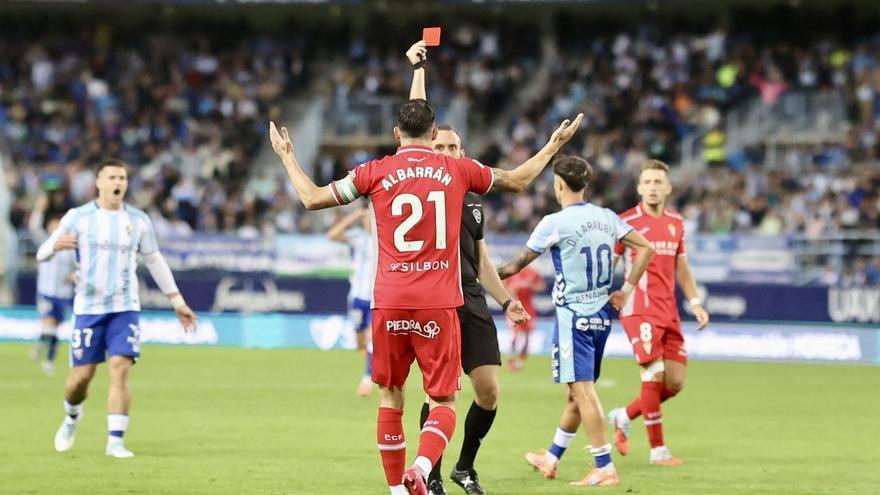 Otra crisis en el lateral zurdo del Córdoba CF: sin Albarrán, Alcedo, Vilarrasa ni Timorán