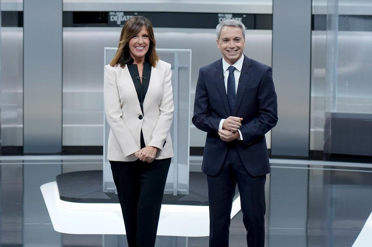 Ana Blanco y Vicente Vallés, presentadores del debate electoral a cinco.