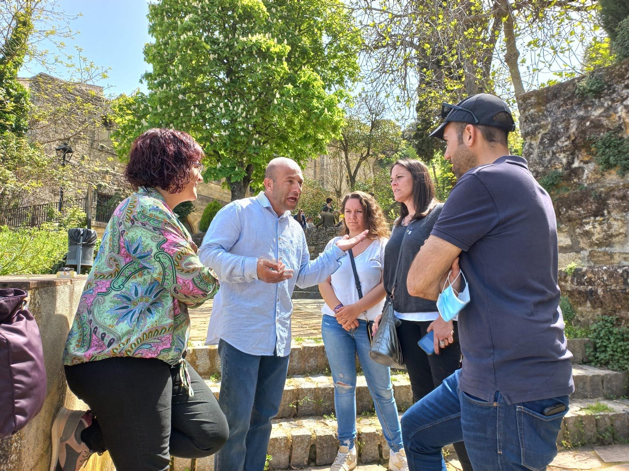 Una delegació de Sant Fruitós visita el municipi agermanat d'Alcalá del Valle