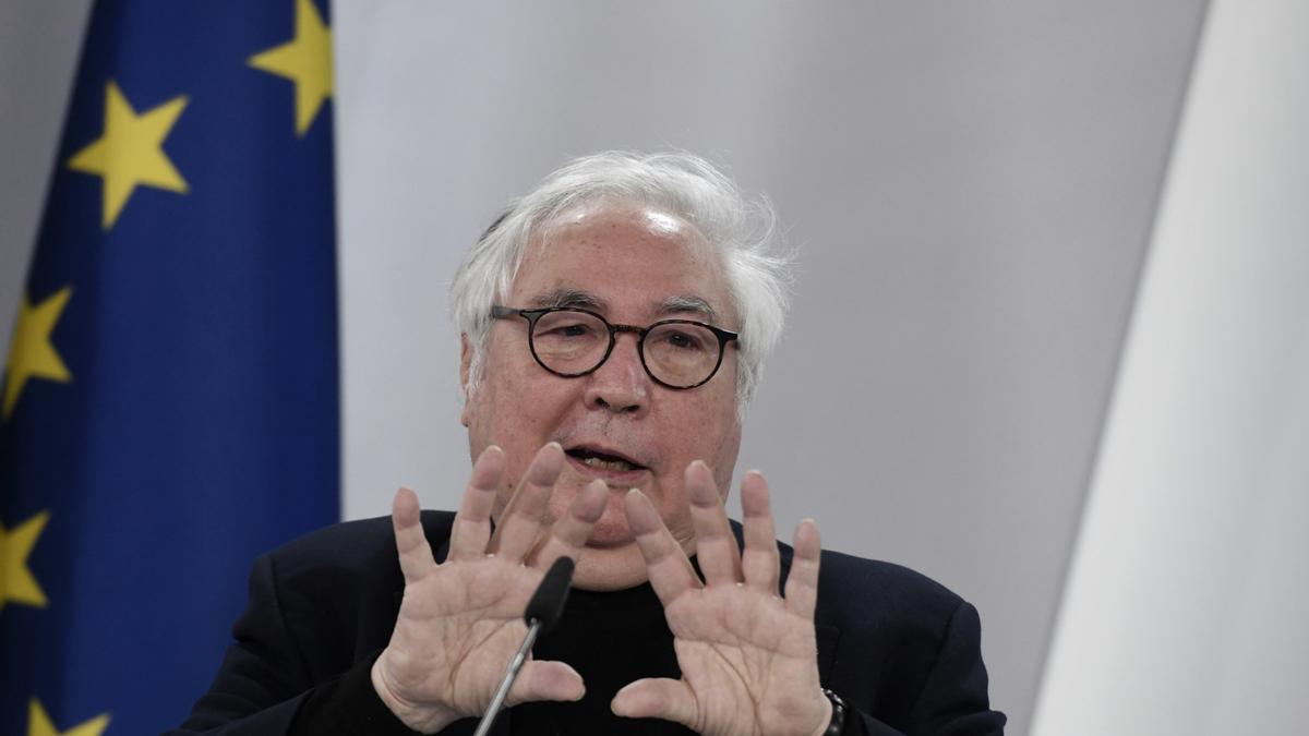 Manuel Castells, hasta ahora ministro de Universidades, durante una comparecencia en la Moncloa el pasado 12 de mayo de 2021.