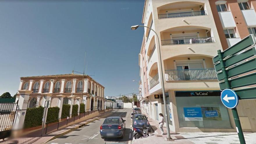 Siete afectados, entre ellos dos bebés, por inhalación de humo en Nerja