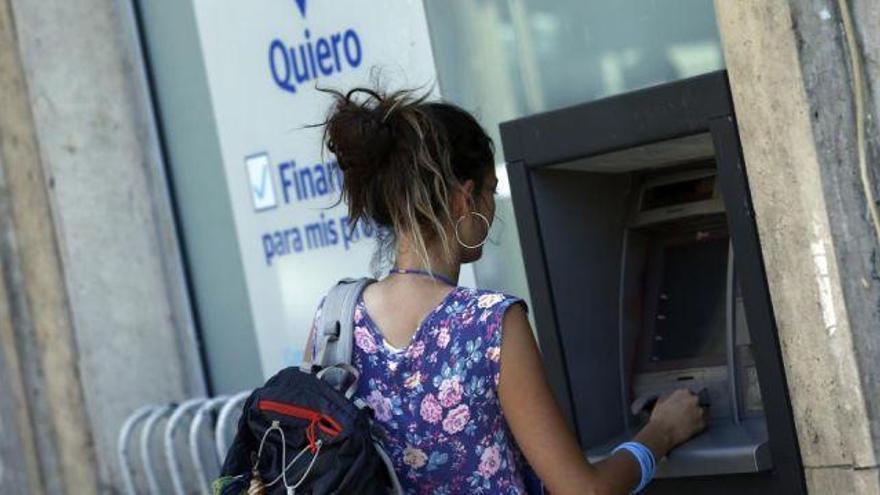 El 6,5% de la población española no tendrá acceso al efectivo en cinco años