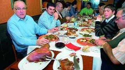 Lalín inicia mañana el Mes do Cocido con 3.650 plazas en sus restaurantes -  Faro de Vigo