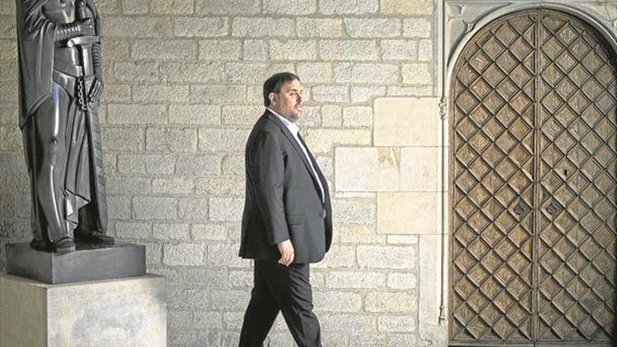 El TS cree que Junqueras «mantieneSFlbel enfrentamiento con el Estado»