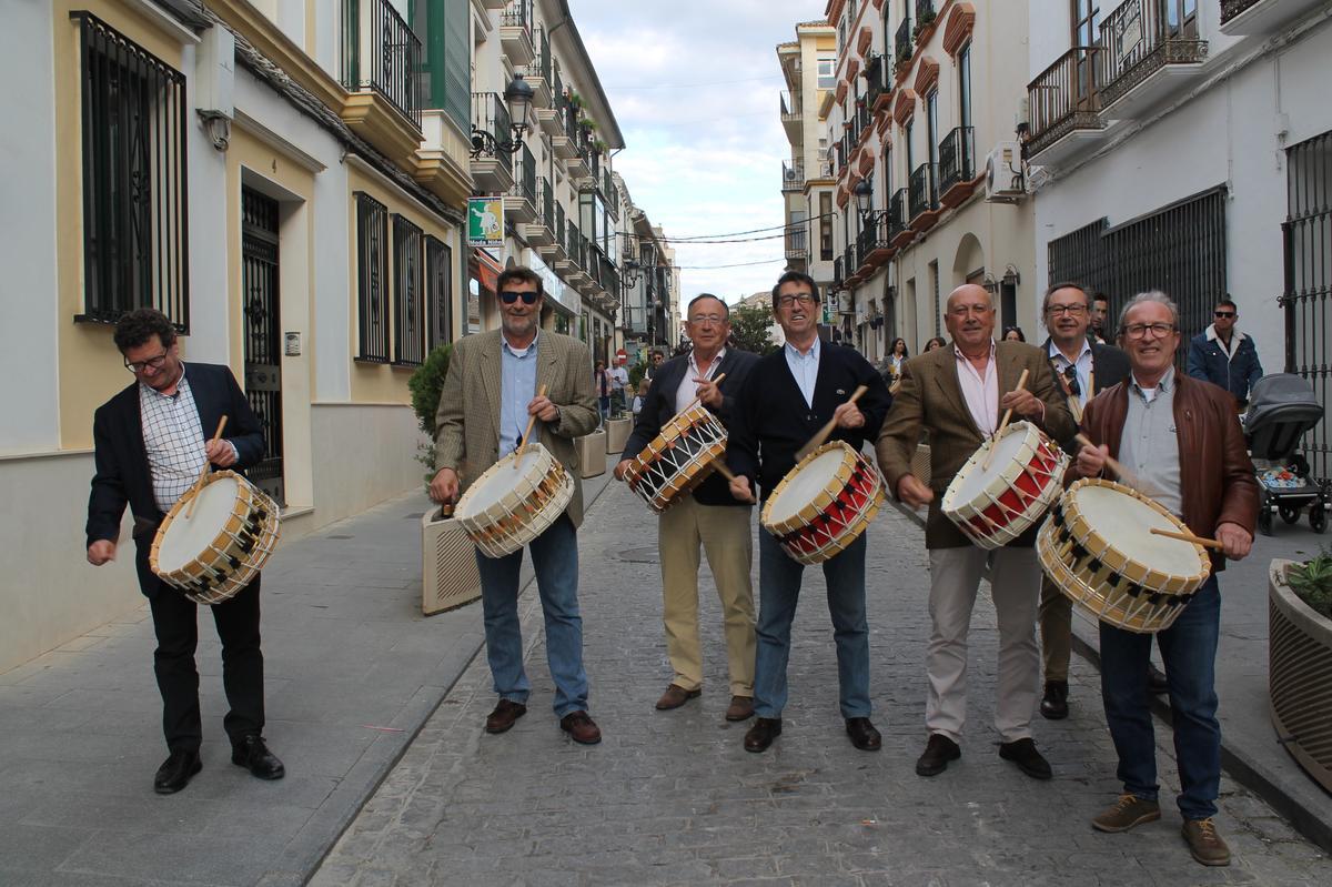 Baena celebra la víspera de San José a toque de tambor.