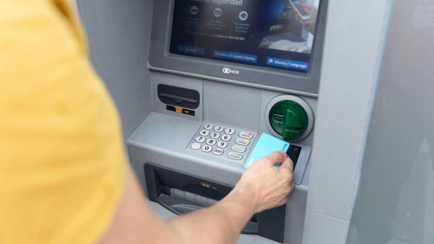 Adiós para siempre a la forma en la que sacamos dinero del cajero: este es el cambio definitivo que será efectivo a partir del 28 de junio