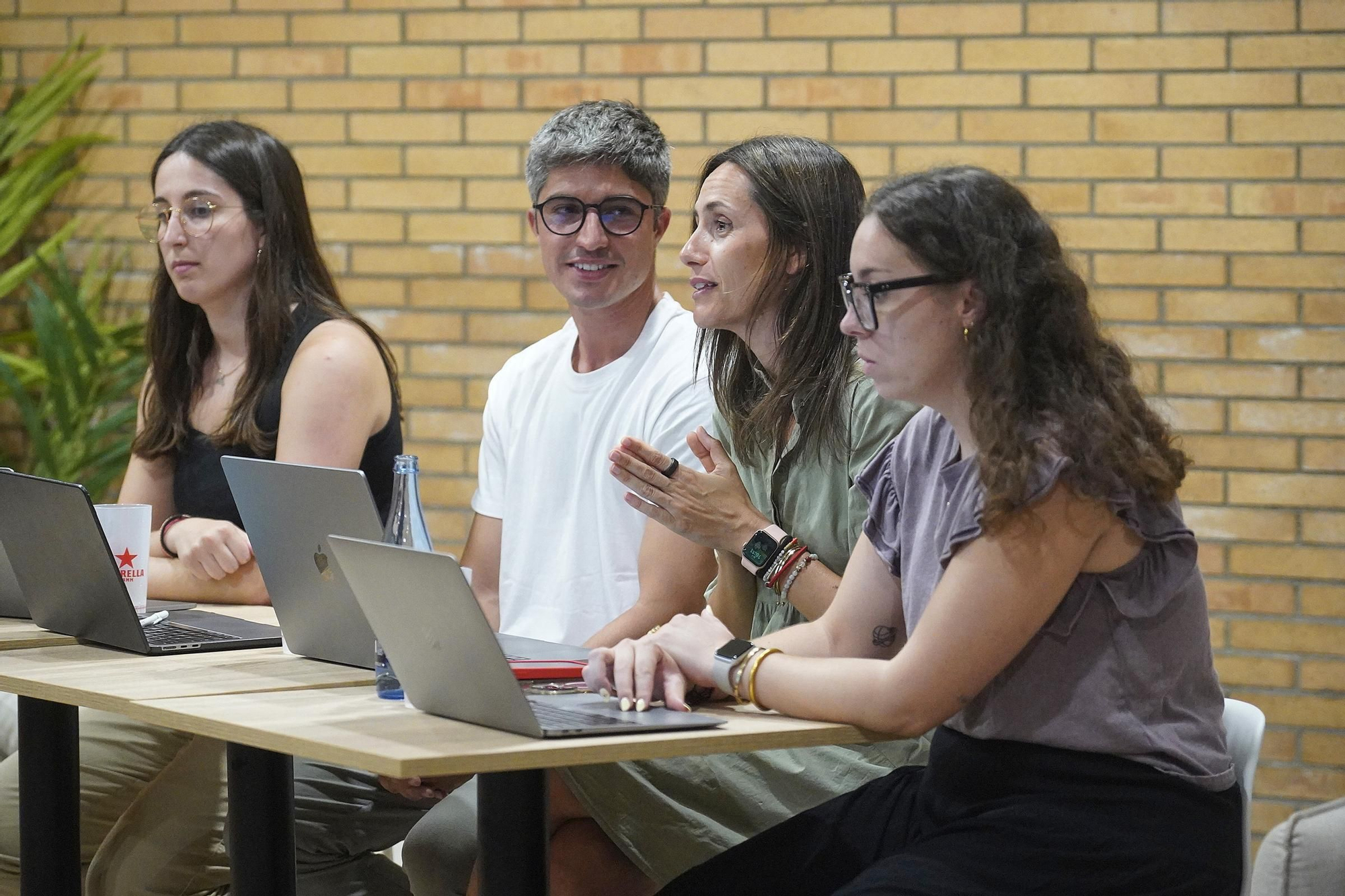 Les fotos de la sessió oberta d’atenció a l’abonat del Bàsquet Girona