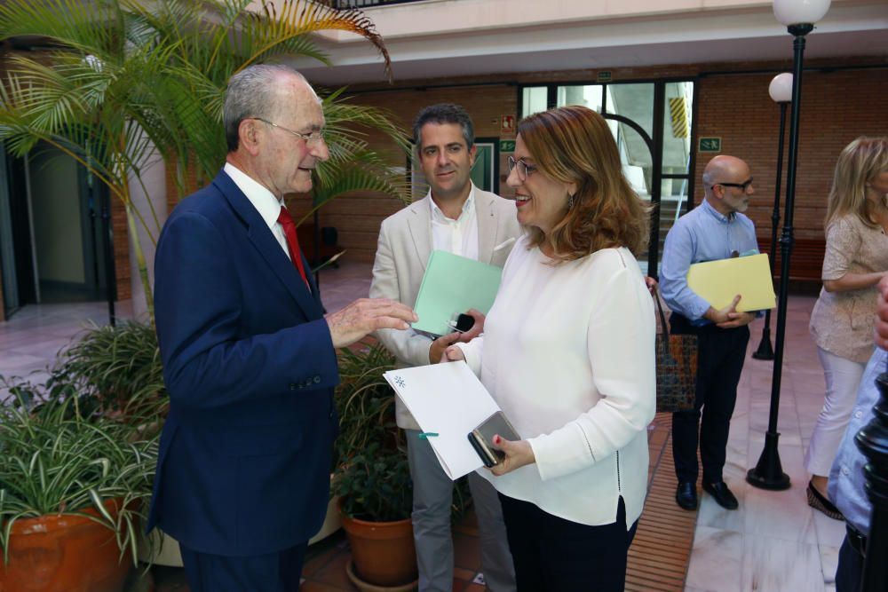 Eduardo Zorrilla, Daniel Pérez, Juan Cassá y Francisco de la Torre se han medido en la televisión andaluza en el segundo encuentro electoral televisado de lo que va de campaña.