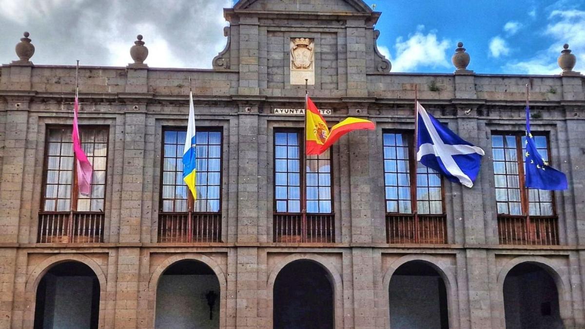 Fachada principal de la sede del Ayuntamiento de San Cristóbal de La Laguna.