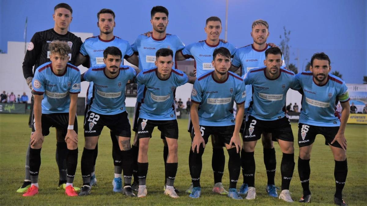 Equipo titular del Córdoba CF, que se impuso este miércoles en el Municipal El Pozuelo al Juventud de Torremolinos en los octavos de final de la Copa RFEF.