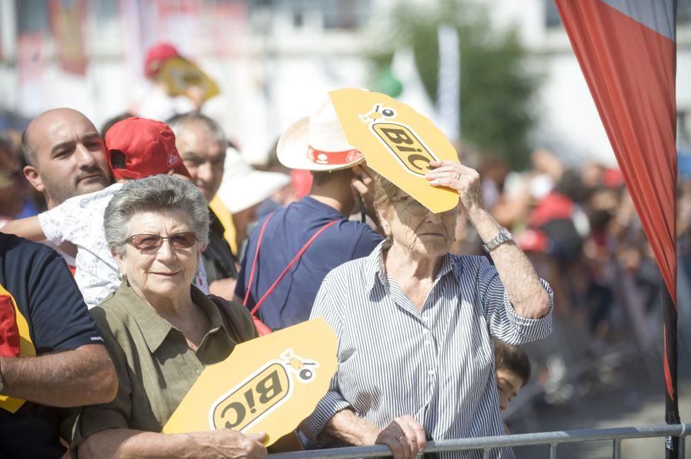 La Vuelta 2016 abarrota Betanzos