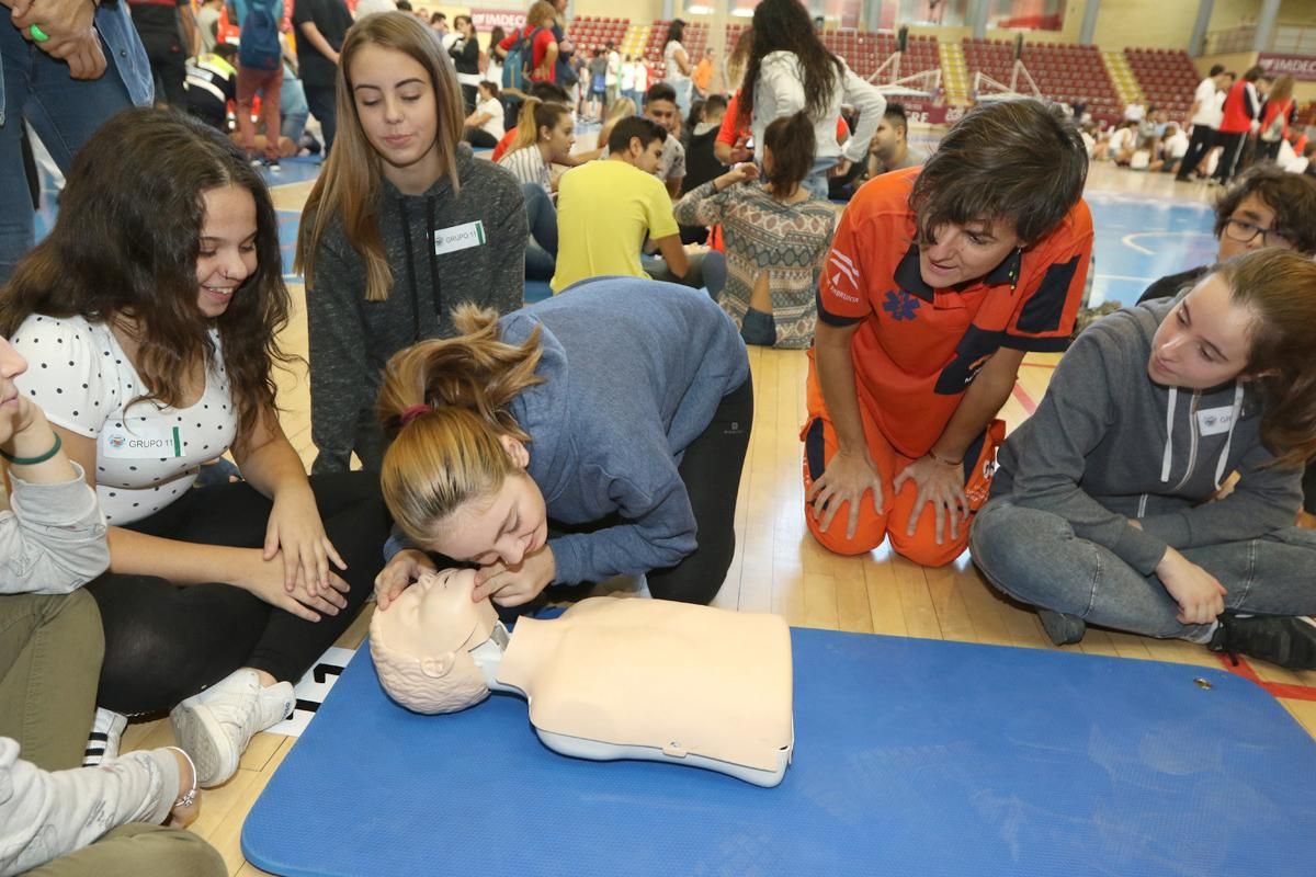 Estudiantes de Primaria y Secundaria conocen las maniobras RCP