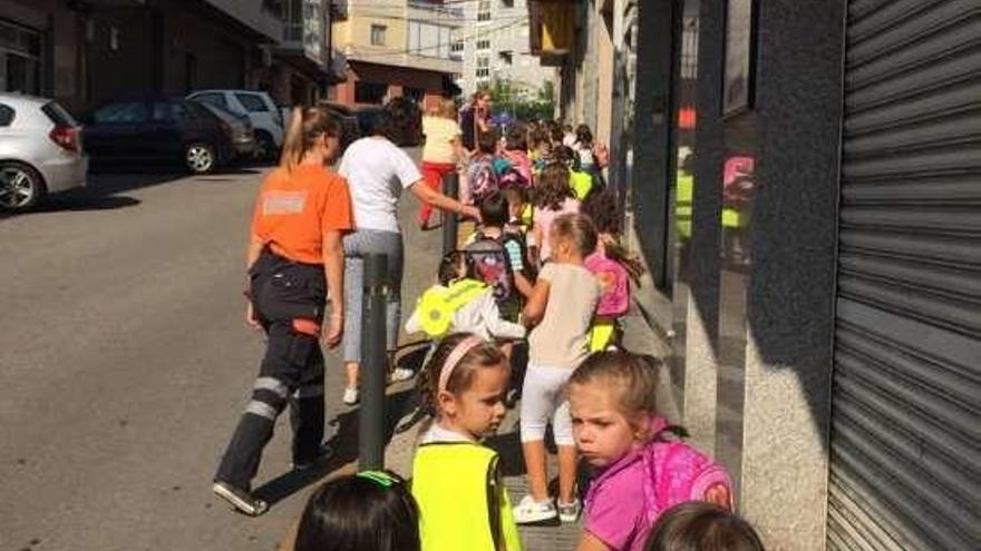 Niños participando de las actividades programadas.  // FdV