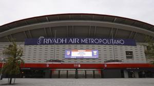 El estadio del Atlético ya luce su nuevo nombre: Riyadh Air Metropolitano