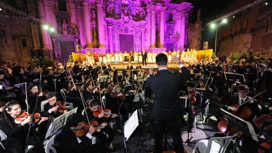 Acto de elección de Reina de la Huerta en la plaza Belluga