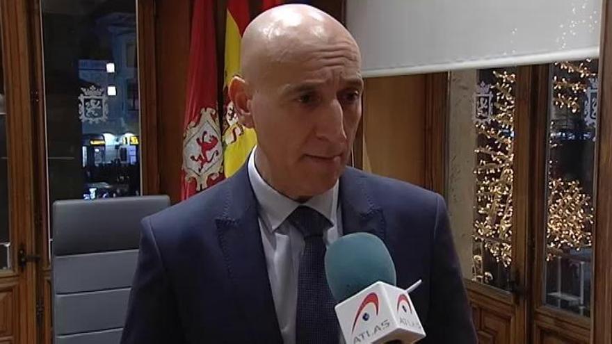 El alcalde de León: "Lo que estamos demandando no es crear fronteras ni separarnos de España"