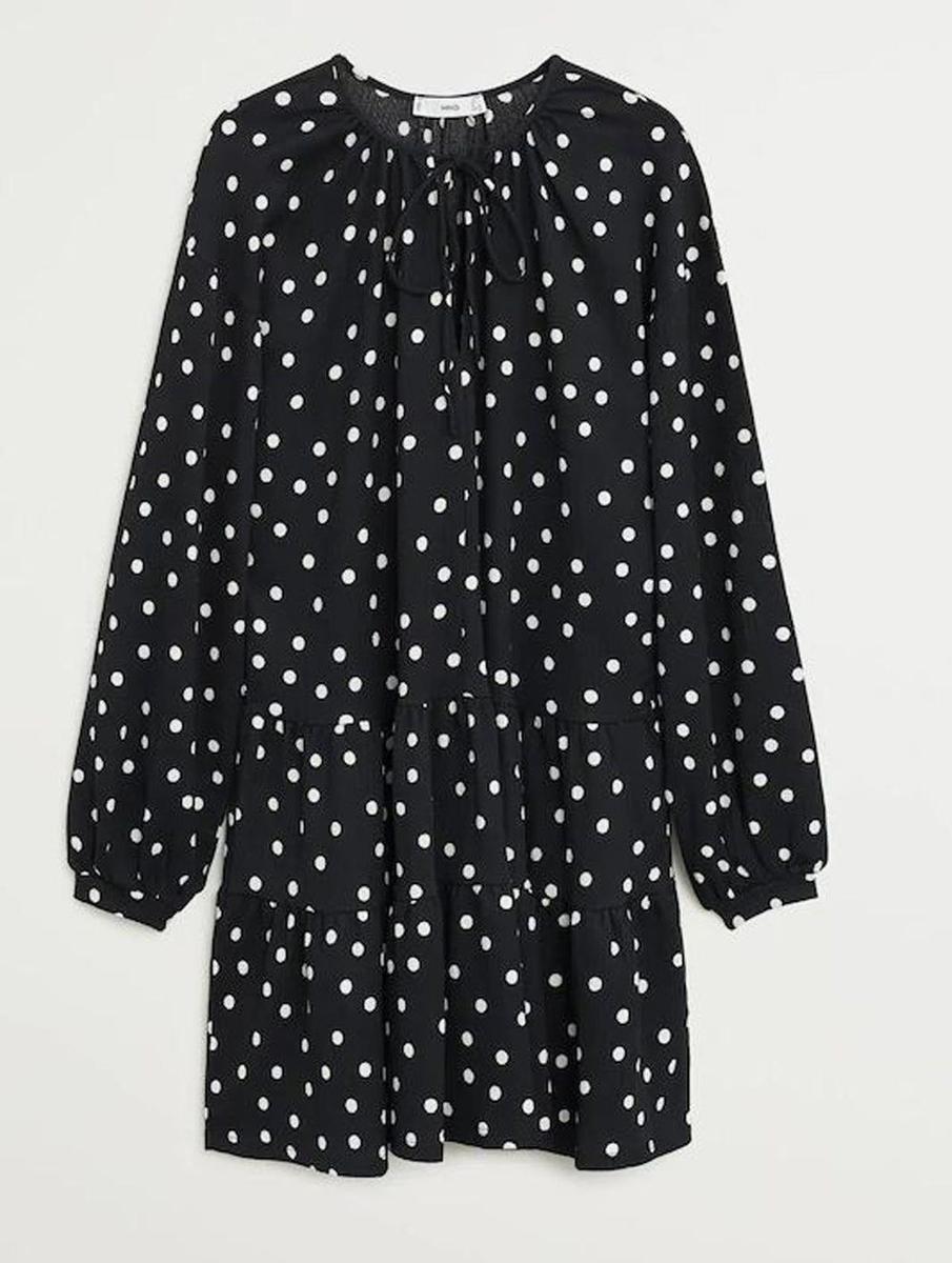 Vestido 'polka dot', de Mango (precio: 22,99 euros)