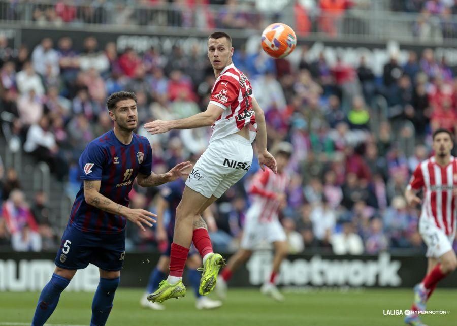Así fue el partido entre el Sporting y el Eldense