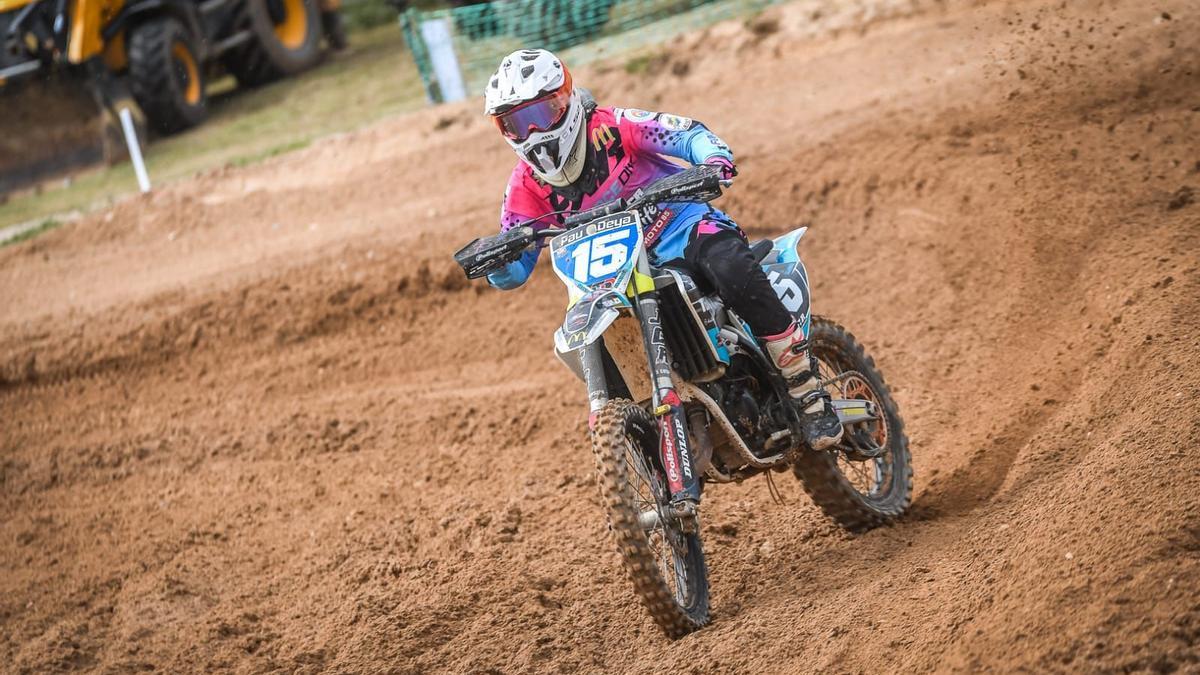 Pau Deya, este fin de semana, durante su participación en el Nacional de motocross.