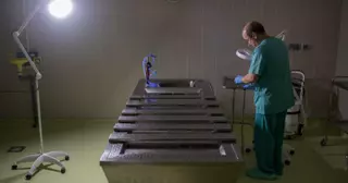 El 43% de las 200 muertes investigadas por forenses en 2024 en Ourense tenía causa natural