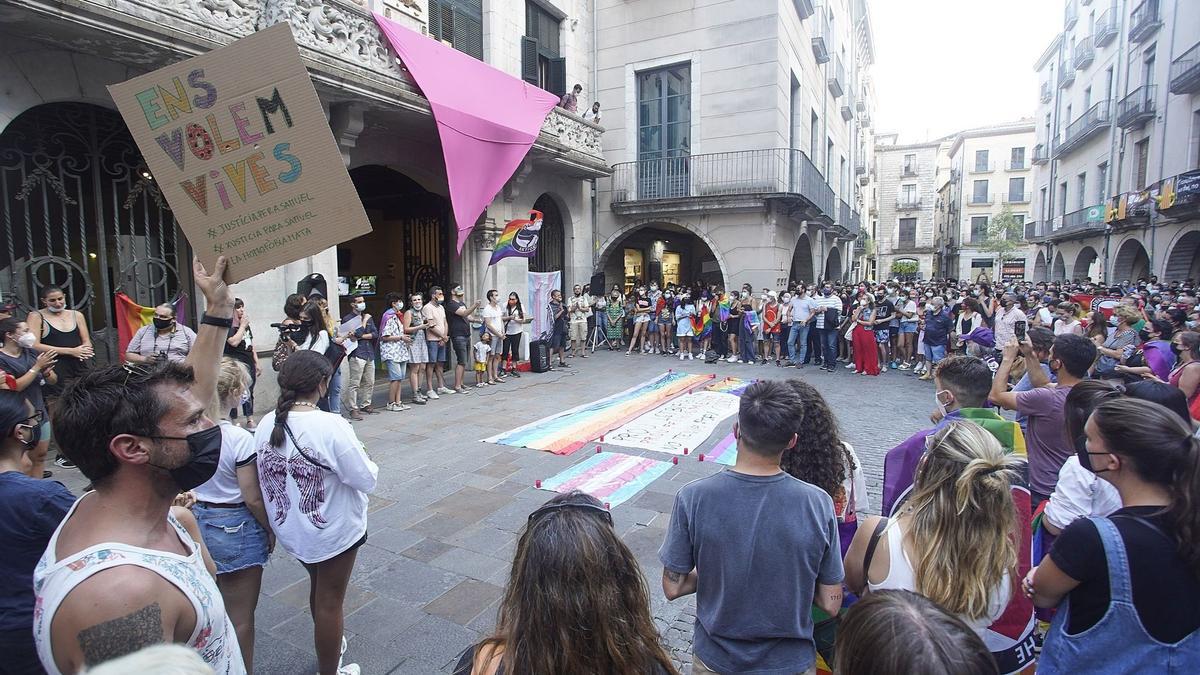 Concentració a Girona per la mort de Samuel Luiz