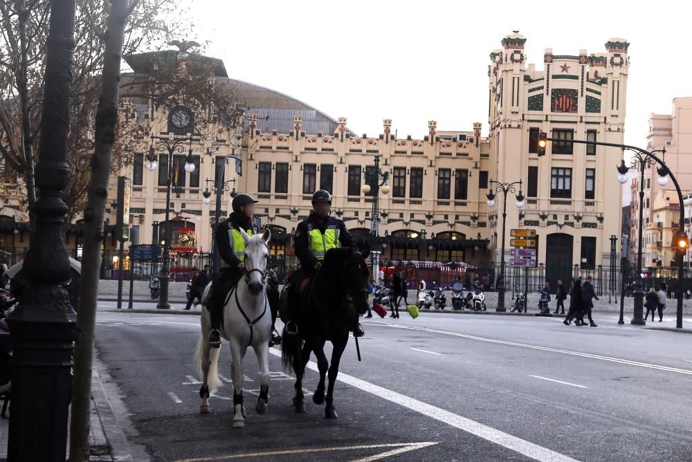 Miles de personas recibieron el año frente al consistorio