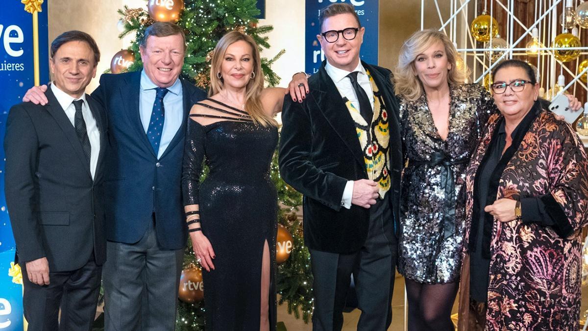 José Mota, Los Morancos, Ana Obregón, María Eizaguirre y Maria del Monte.