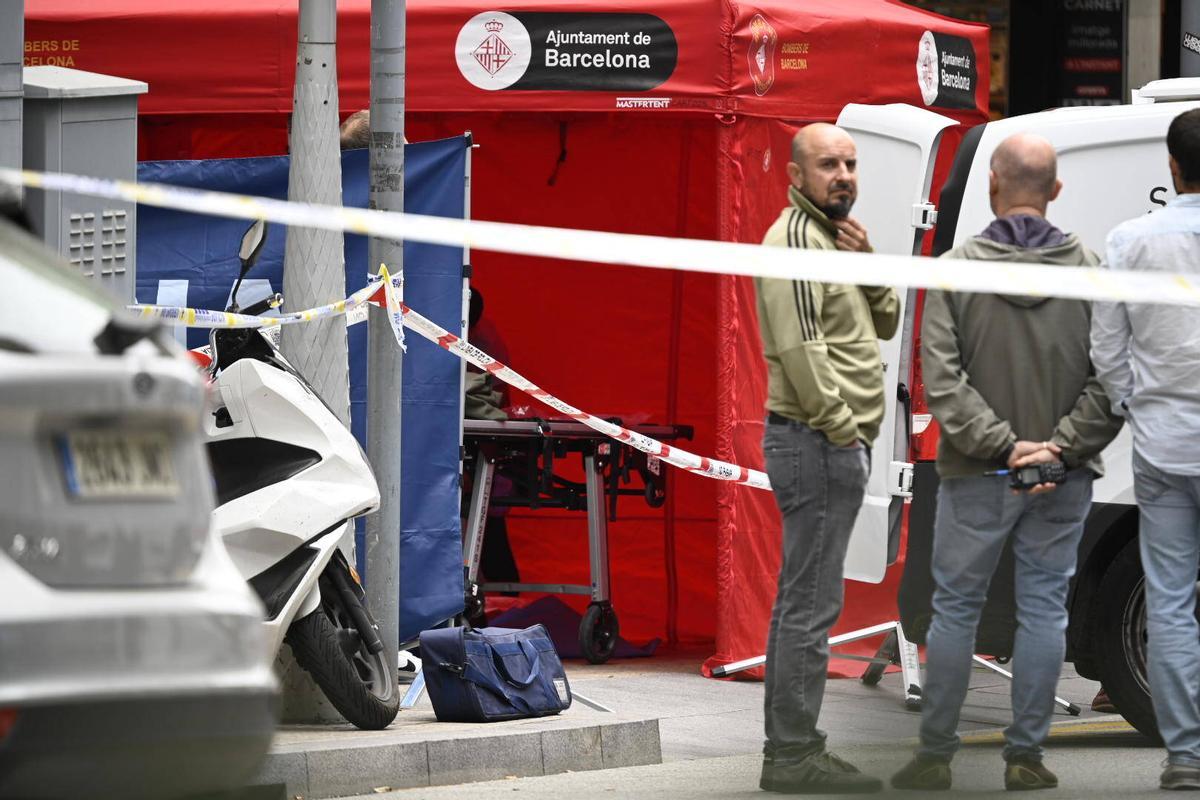 Muerto un hombre de un tiro en la cabeza en la calle de Balmes de Barcelona