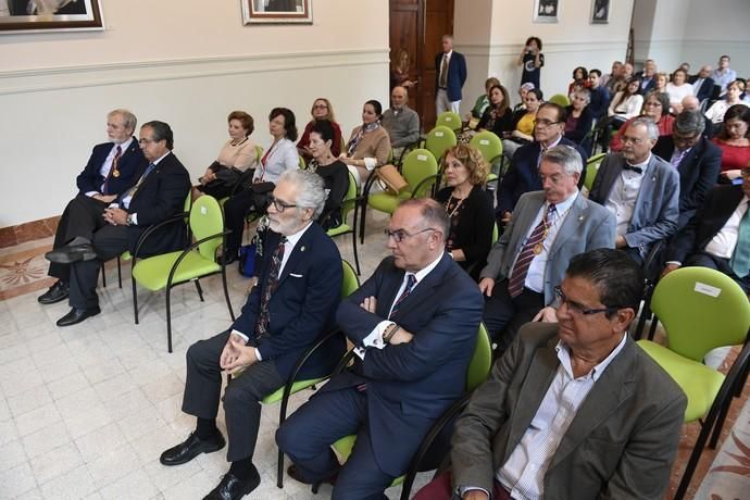 28-05-19  GENTE Y CULTURA. RECTORADO. LAS PALMAS DE GRAN CANARIA. ULPGC. La Real Academia de Medicina de Canarias organiza un acto con motivo del ingreso como académico numerario del Catedrático de la Universidad de Las Palmas de Gran Canaria (ULPGC), Manuel Sosa Henríquez. Fotos: Juan Castro.  | 28/05/2019 | Fotógrafo: Juan Carlos Castro