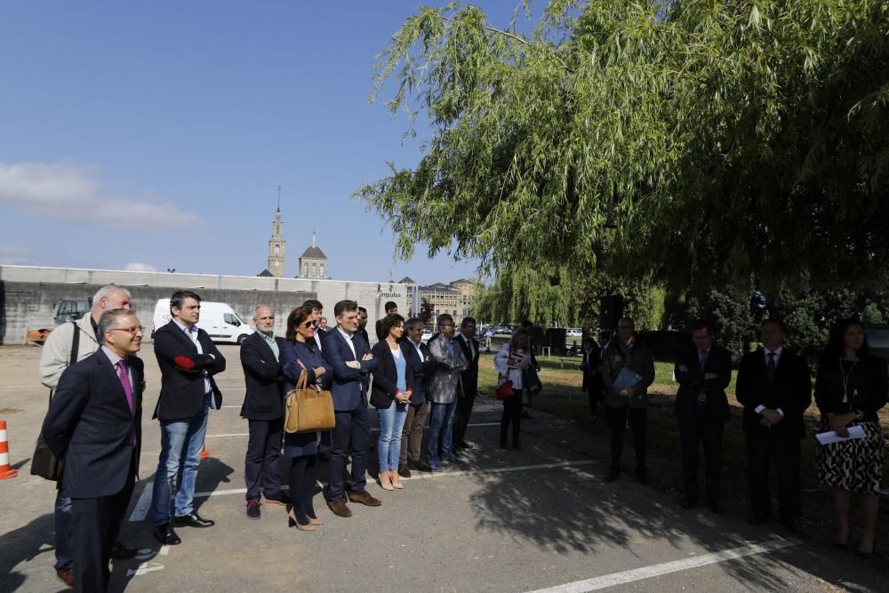 Colocación de la primera piedra del nuevo edificio de la incubadora de Impulsa