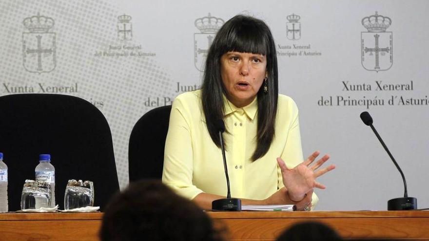 Susana López Ares, durante la rueda de prensa de ayer en la Junta.