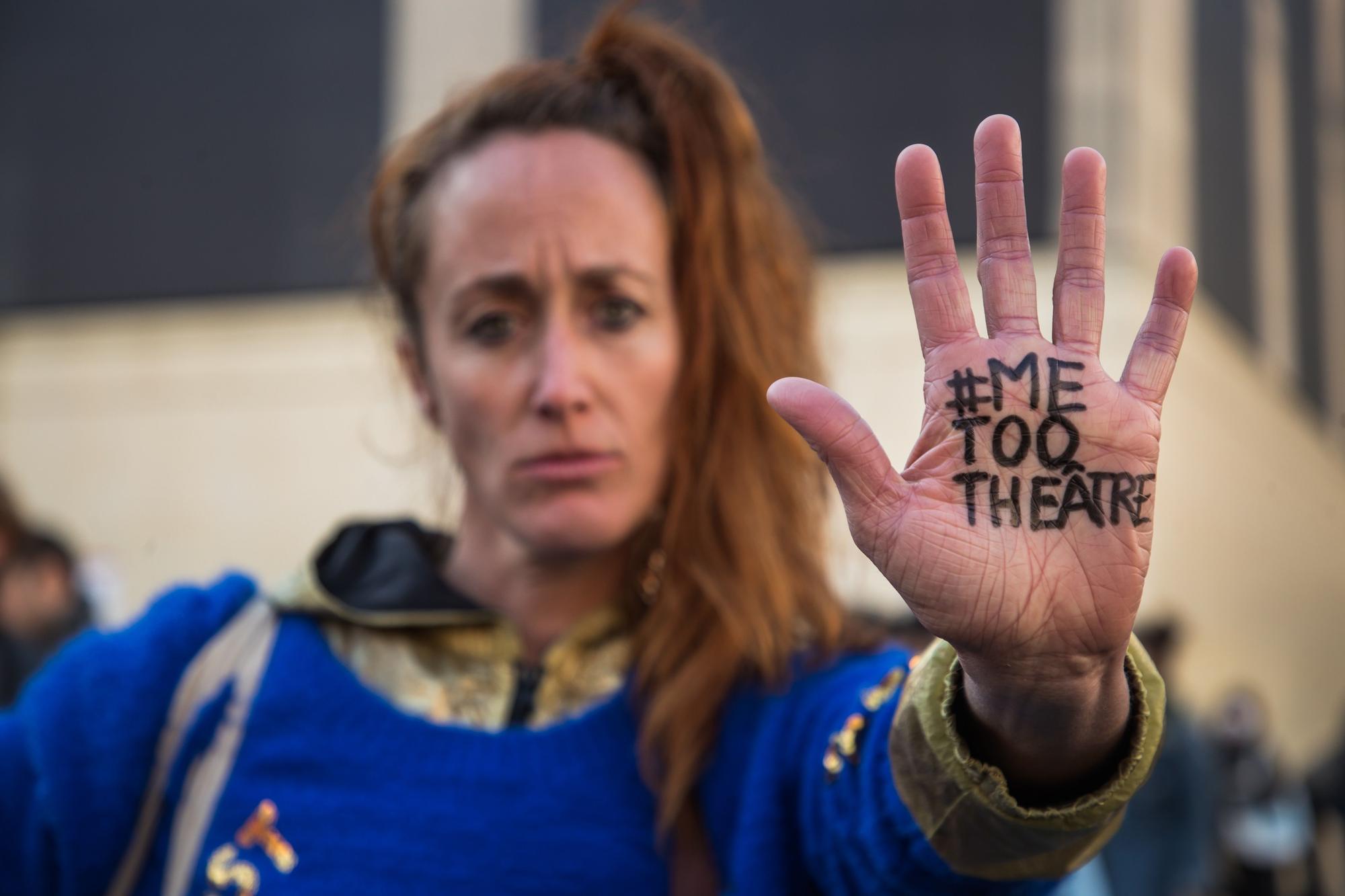 Protesta de Me Too contra los abusos sexuales en los teatros de París