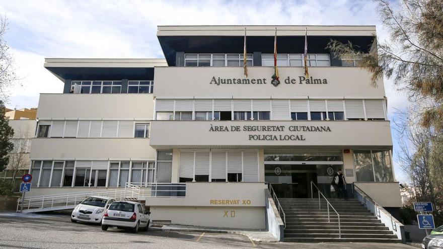 Cuartel de la PolicÃ­a Local de Palma en la calle Sant Ferran.