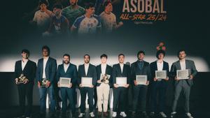 Todos los premiados en la gala ASOBAL