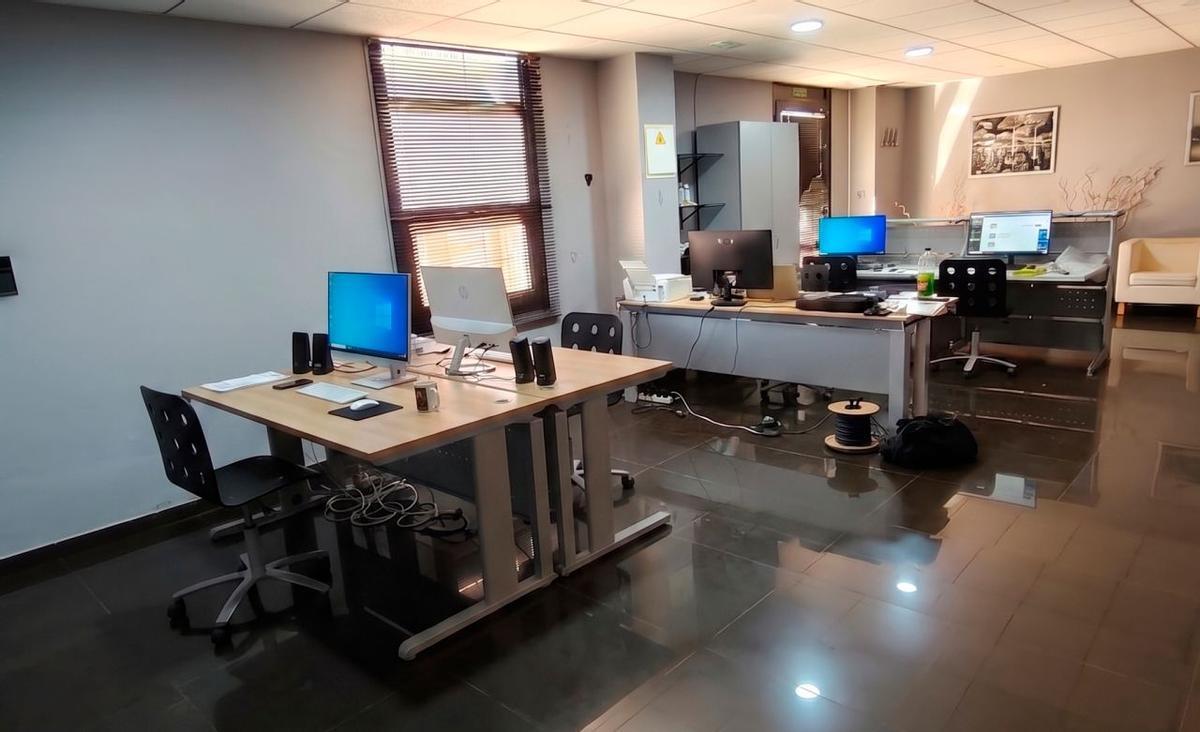 Las oficinas de las que dispone la nave de Ferri en Cartagena.