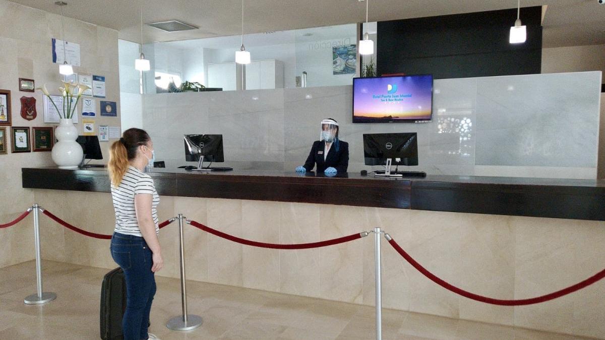 El verano en Murcia, Cartagena y Lorca ha sido un &quot;desastre total&quot; con hoteles &quot;bajo mínimos&quot;