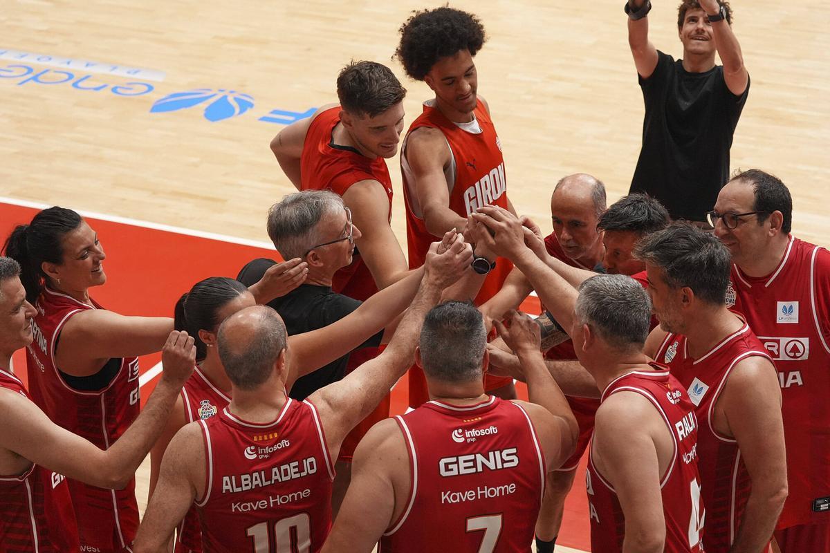 Les imatges del clínic de bàsquet amb els patrocinadors del Bàsquet Girona Les imatges del clínic de bàsquet amb els patrocinadors del Bàsquet Girona